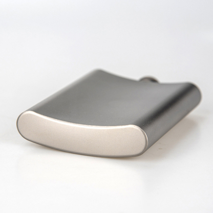 Ultralight Pure Titanium Square Hip Flask for Liquor & Whiskey (160ml / 215ml)